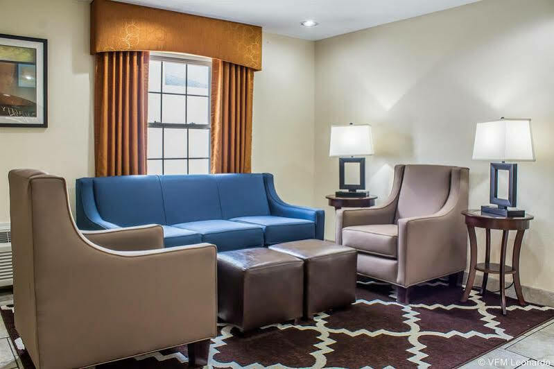 Quality Inn Newton At I-80 Exterior foto